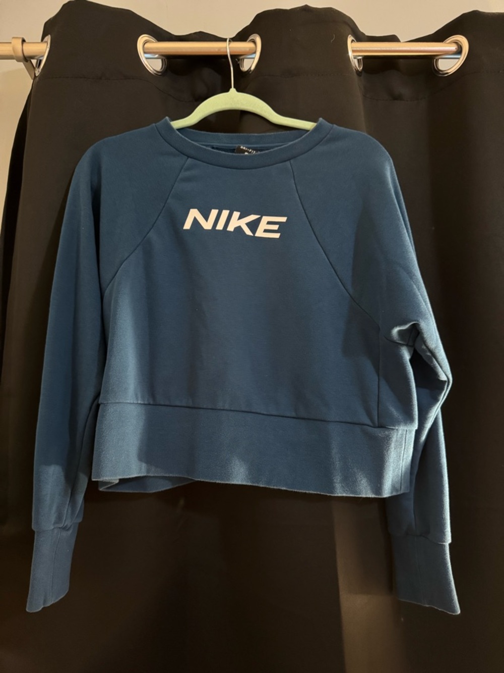 Nike Cropped Sweatshirt